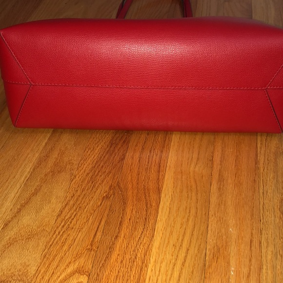 Kate Spade tote with wristlet - Picture 5 of 10